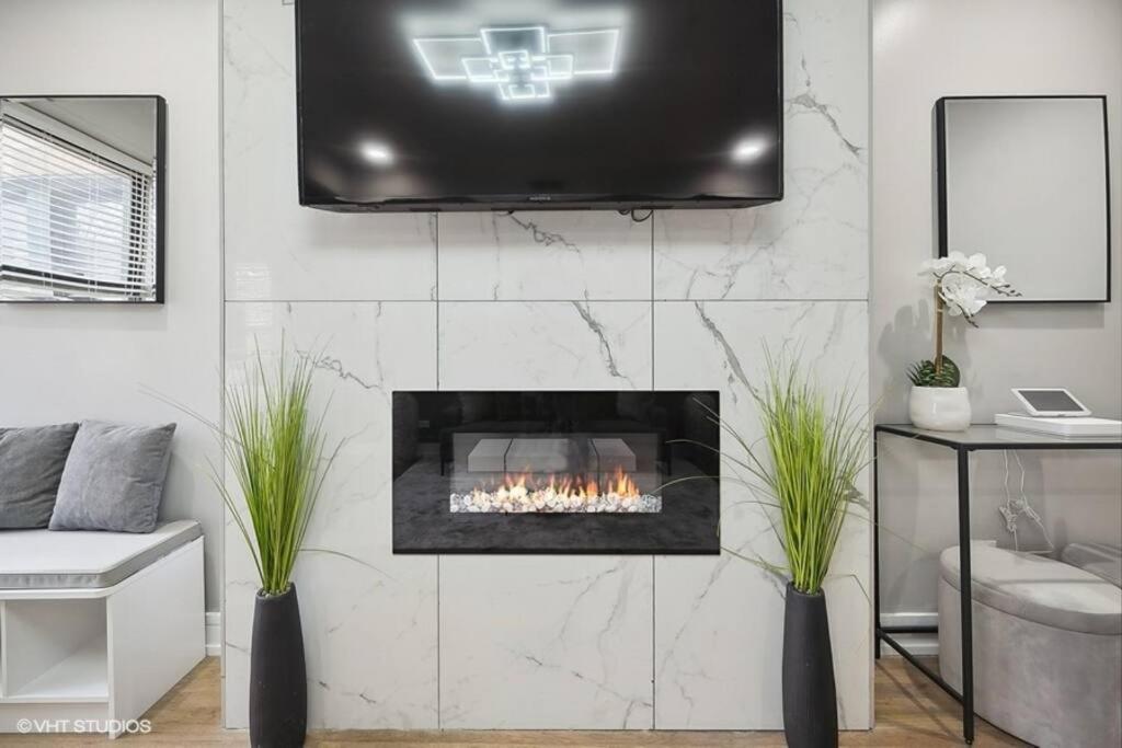 The Chic Urban Oasis Near The Lake! Chicago Exteriör bild